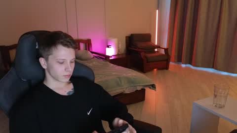 Archie online show from 03/03/25, 12:48