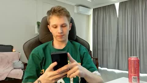 Archie online show from 10/26/25, 04:29