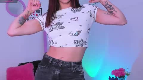 Snapshot of aryane_art_ chatting on 09/12/25, 08:09 carol online show from 09/12/25, 08:09