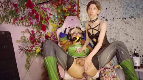 Asami online show from 11/13/25, 11:36