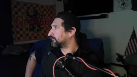 Snapshot of asanator101 chatting on 10/09/25, 02:20 devilPup75 online show from 10/09/25, 02:20