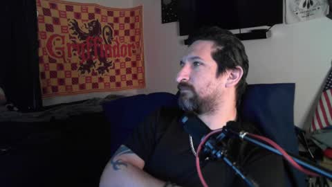 Snapshot of asanator101 chatting on 10/09/25, 09:13 devilPup75 online show from 10/09/25, 09:13