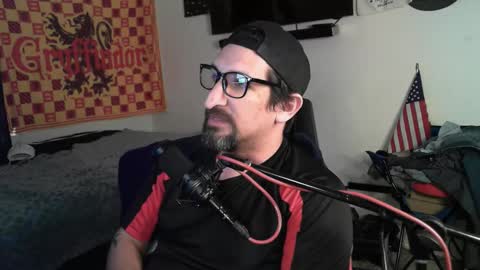 Snapshot of asanator101 chatting on 10/14/25, 03:02 devilPup75 online show from 10/14/25, 03:02