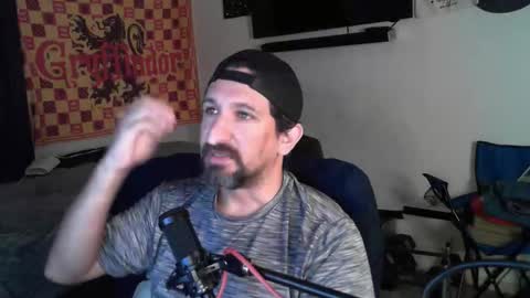 Snapshot of asanator101 chatting on 10/28/25, 06:50 devilPup75 online show from 10/28/25, 06:50