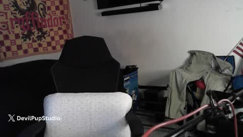 Snapshot of asanator101 chatting on 11/02/25, 03:25 devilPup75 online show from 11/02/25, 03:25