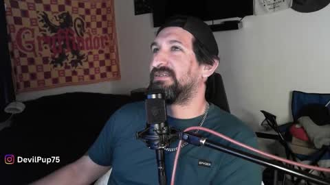 Snapshot of asanator101 chatting on 11/05/25, 08:20 devilPup75 online show from 11/05/25, 08:20