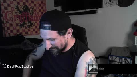 Snapshot of asanator101 chatting on 11/17/25, 02:06 devilPup75 online show from 11/17/25, 02:06