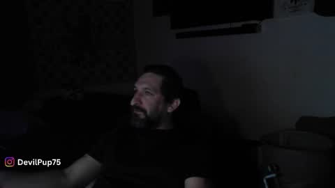 Snapshot of asanator101 chatting on 11/18/25, 07:13 devilPup75 online show from 11/18/25, 07:13