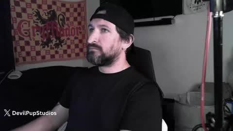 Snapshot of asanator101 chatting on 11/19/25, 04:56 devilPup75 online show from 11/19/25, 04:56