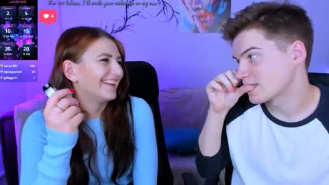 ash_raven_ online show from 10/06/25, 07:11