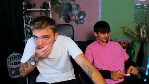 ash_raven_ online show from 10/09/25, 07:45