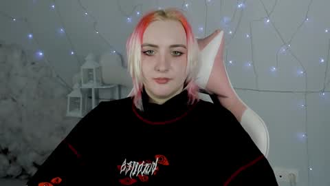 Snapshot of asheluck chatting on 01/27/25, 02:31 AshleyAshe online show from 01/27/25, 02:31