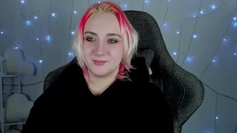 Snapshot of asheluck chatting on 01/30/25, 08:21 AshleyAshe online show from 01/30/25, 08:21