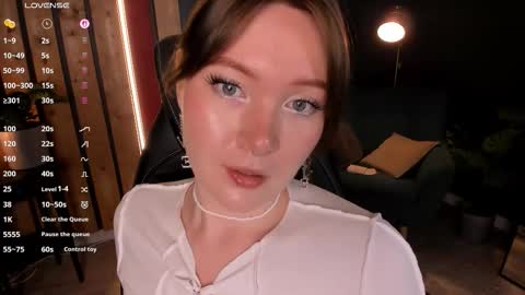 Ash online show from 10/01/25, 12:11