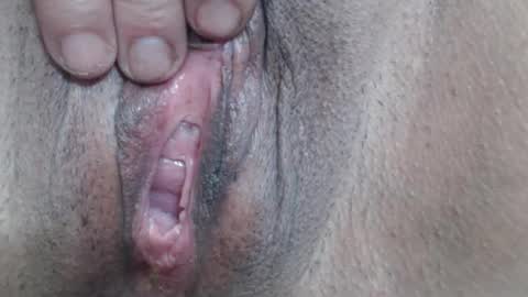 Snapshot of ashleey_thompson chatting on 10/24/25, 10:17 ashleey_thompson online show from 10/24/25, 10:17