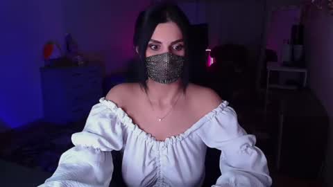 Snapshot of ashley__cooper__ chatting on 12/04/24, 06:55 Yasmina online show from 12/04/24, 06:55