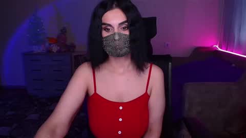 Snapshot of ashley__cooper__ chatting on 01/11/25, 06:45 Yasmina online show from 01/11/25, 06:45