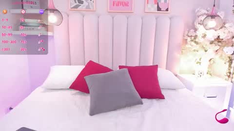 Ashley online show from 10/25/25, 05:04