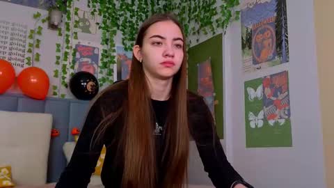 Ashle online show from 10/23/25, 04:23