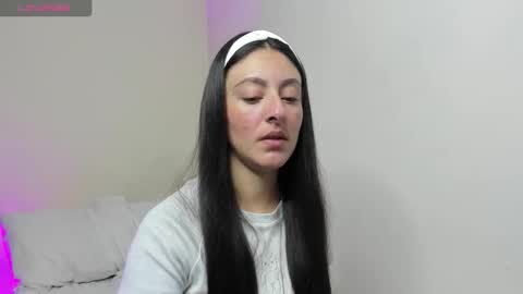 Snapshot of ashleybazan1 chatting on 11/05/25, 03:23 Ashley online show from 11/05/25, 03:23