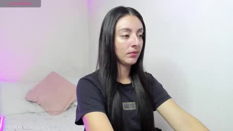 Snapshot of ashleybazan1 chatting on 11/08/25, 02:39 Ashley online show from 11/08/25, 02:39