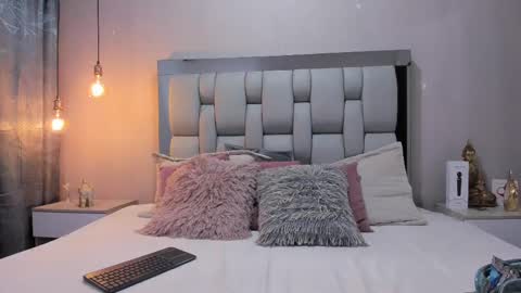 AshleyHill online show from 10/08/25, 03:59