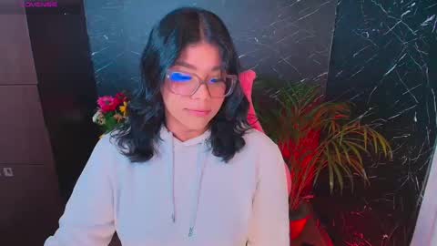 Snapshot of ashleyy18__ chatting on 10/25/25, 02:08 Ashleyy18 online show from 10/25/25, 02:08