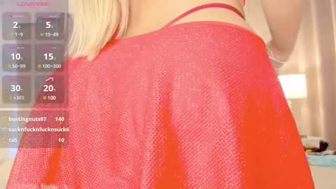 Snapshot of ashlye_stone chatting on 02/23/25, 05:45 Paula Baleta online show from 02/23/25, 05:45