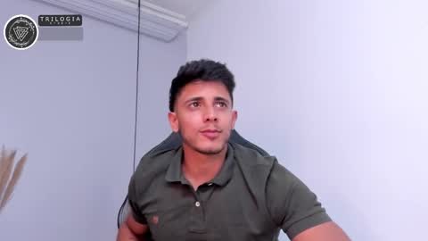 Snapshot of ashton_coleman_ chatting on 03/07/25, 08:02 my name real is camilo online show from 03/07/25, 08:02