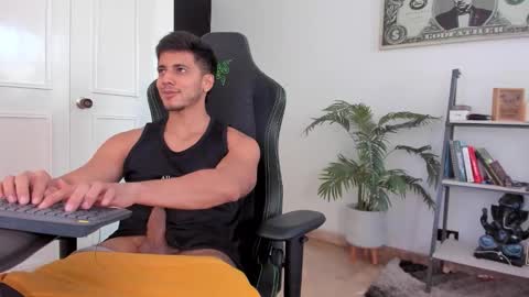 my name real is camilo online show from 11/20/25, 02:39