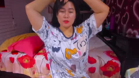 Snapshot of asian_diana69 chatting on 12/04/24, 03:04 diane online show from 12/04/24, 03:04