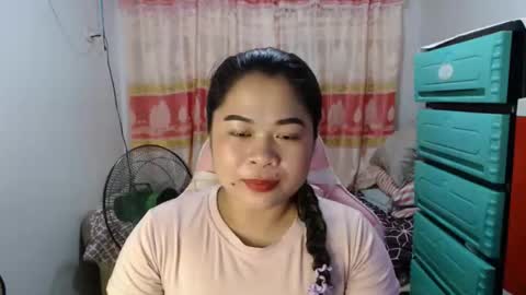 sweet feb online show from 10/06/25, 12:24