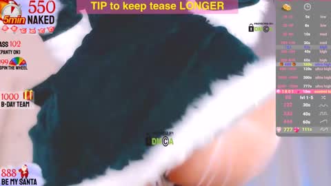 Snapshot of asian_gf chatting on 12/25/24, 10:28 usually start stream about 10 pm PST 1 am EST online show from 12/25/24, 10:28
