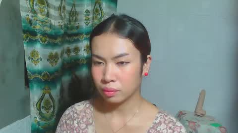 Snapshot of asian_llory chatting on 01/24/25, 02:30 asian_llory online show from 01/24/25, 02:30
