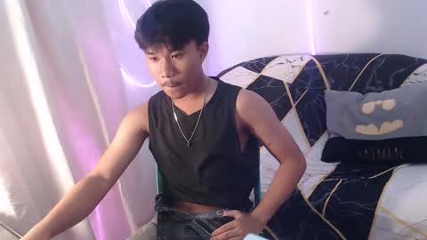 Snapshot of asian_prince_of_cock chatting on 09/08/25, 08:08 Prince online show from 09/08/25, 08:08