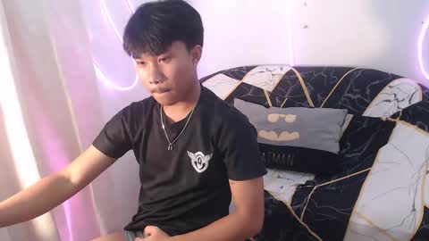 Snapshot of asian_prince_of_cock chatting on 09/09/25, 08:14 Prince online show from 09/09/25, 08:14