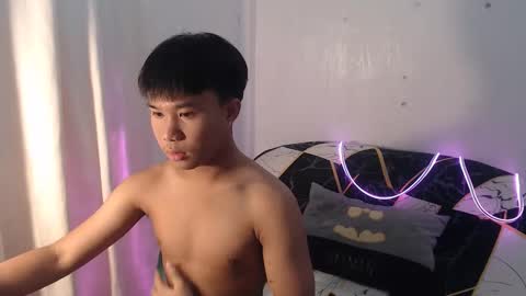 Snapshot of asian_prince_of_cock chatting on 09/22/25, 05:20 Prince online show from 09/22/25, 05:20