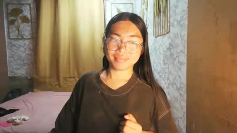 Rhean online show from 09/15/25, 11:32