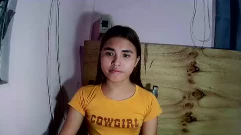 Snapshot of asian_sofiexxx chatting on 09/21/25, 01:35 asian_sofiexxx online show from 09/21/25, 01:35