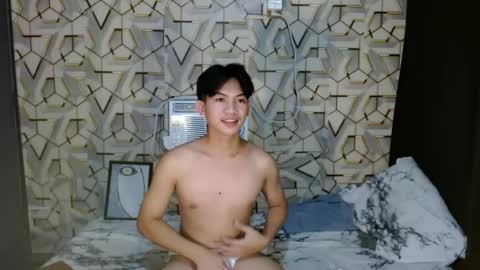 Snapshot of asian_wayne chatting on 12/04/24, 10:57 wayne online show from 12/04/24, 10:57