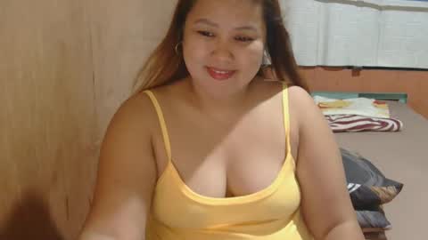 Snapshot of asiancutiechubby chatting on 02/13/25, 10:34 asiancutiechubby online show from 02/13/25, 10:34
