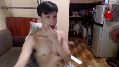 asiandreamboyx online show from 02/17/25, 01:32