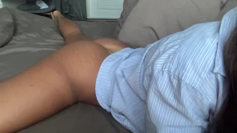 Snapshot of asiangirlandwhiteguy chatting on 09/20/25, 03:40 asiangirlandwhiteguy online show from 09/20/25, 03:40