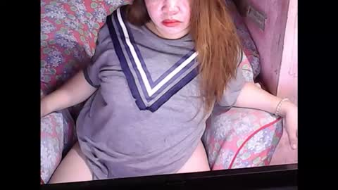 Snapshot of asiannwoman4u chatting on 09/16/25, 10:38 AsianWoman4u online show from 09/16/25, 10:38