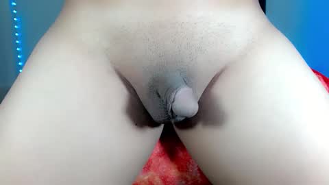 Snapshot of asianroy_x chatting on 09/10/25, 02:44 Roy online show from 09/10/25, 02:44