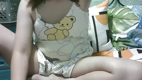 Snapshot of asianzoe4youxx chatting on 01/16/25, 04:49 Zoe online show from 01/16/25, 04:49