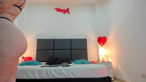  Aslhyn  online show from 03/08/25, 07:09