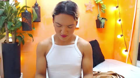 Snapshot of aslyhernandez chatting on 12/02/24, 02:52 ASLY online show from 12/02/24, 02:52