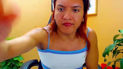 Snapshot of aslyhernandez chatting on 02/26/25, 10:09 ASLY online show from 02/26/25, 10:09