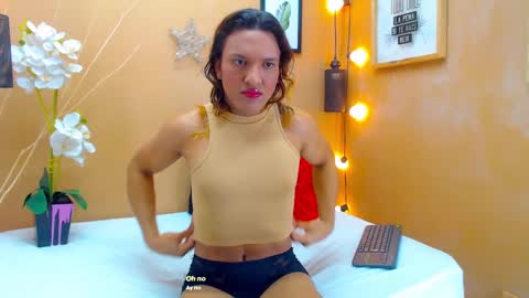 Snapshot of aslyhernandez chatting on 10/02/25, 02:24 ASLY online show from 10/02/25, 02:24